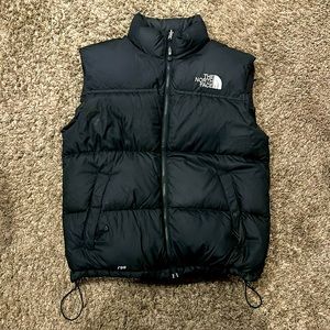 Men’s Lg North Face puffer vest 700 stuff